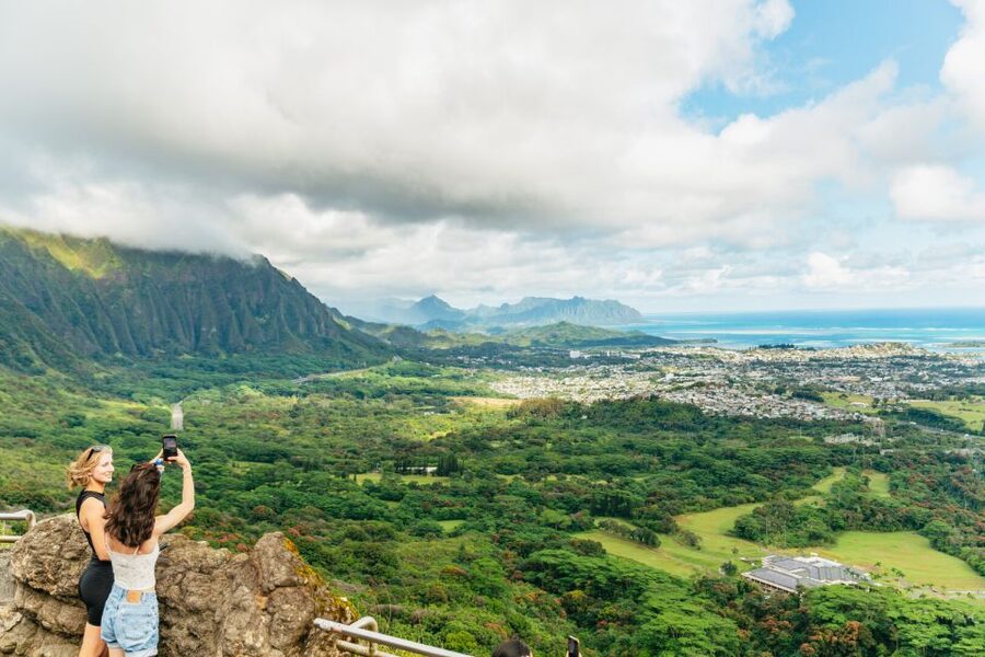 Oahu: Circle Island Tour with Lunch & Waimea Waterfall - Transportation and Comfort: HEPA Air, Big Windows, and a Real Safety Focus