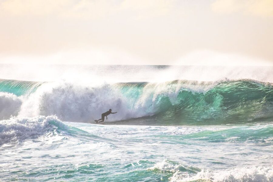Oahu: Complete Island Tour with Tropical Waterfall Swimming - Byodo-In Temple: quiet spirituality with hands-on moments