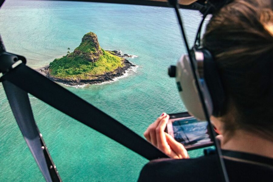 Oahu: Helicopter Tour with Doors On or Off - Honolulu Harbor and Aloha Tower: The First Big Orientation Marker