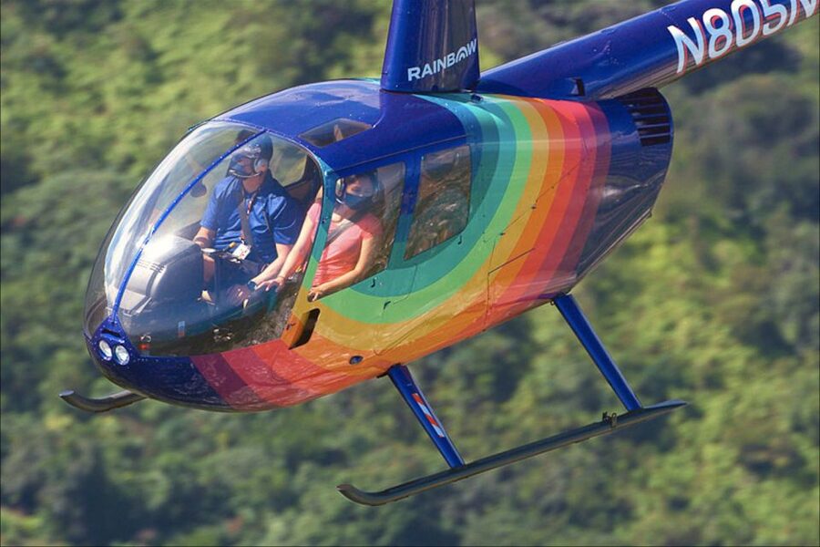 Oahu: Helicopter Tour with Doors On or Off - Lanikai and Chinaman’s Hat: The Kinds of Landmarks That Look Like They Were Named by Someone Who Cares