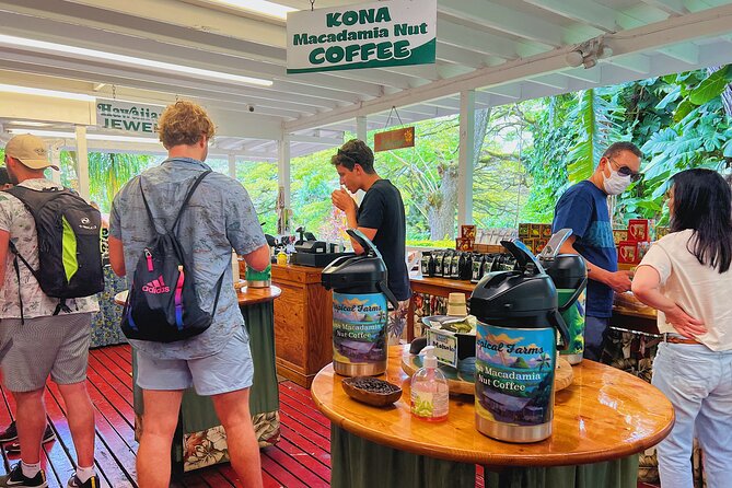 Oahu Island Experience feat the North Shore (Small Group Tour) - Another Kahuku stop: roadside farm stand fruit and veggies