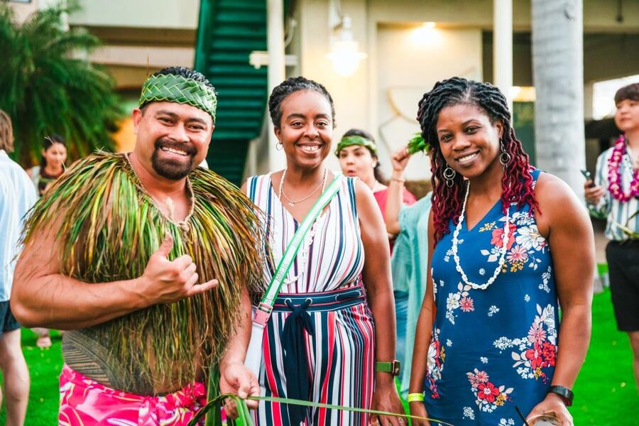 Oahu: Ka Moana Luau Dinner and Show at Aloha Tower - The farm-to-table buffet: what you’ll actually taste