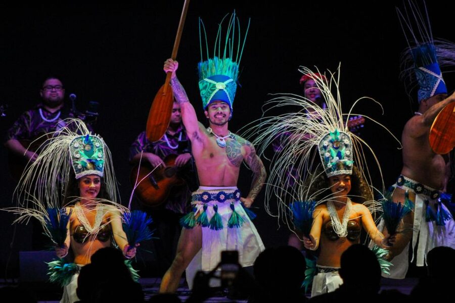 Oahu: Ka Moana Luau Dinner and Show at Aloha Tower - Drinks and the Mai Tai question: what’s included, what’s pay-as-you-go