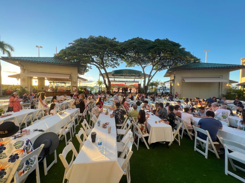 Oahu: Ka Moana Luau Dinner and Show at Aloha Tower - Upgrades and seating: when celebrity level makes sense