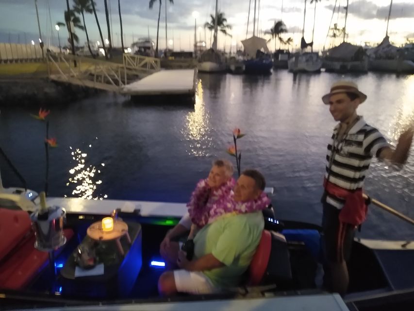Oahu: Luxury Gondola Cruise with Drinks and Pastries - Should You Book This Luxury Gondola Cruise on Oahu?
