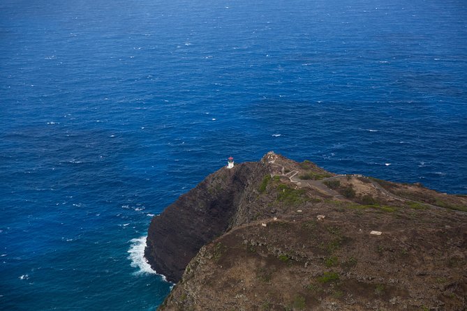 Oahu: Magnum PI Hughes 500 4-Passenger Doors-Off Helicopters - Seats, Harnesses, and Weight Rules: How to Pick What’s Best for You