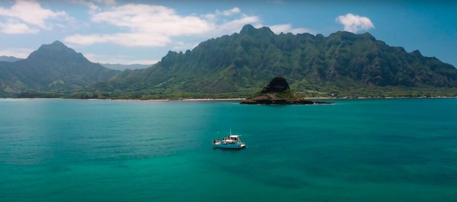 Oahu: Molii Fishpond and Kaneohe Bay Catamaran Tour - Should You Book the Moli’i Fishpond and Kaneohe Bay Catamaran Tour?