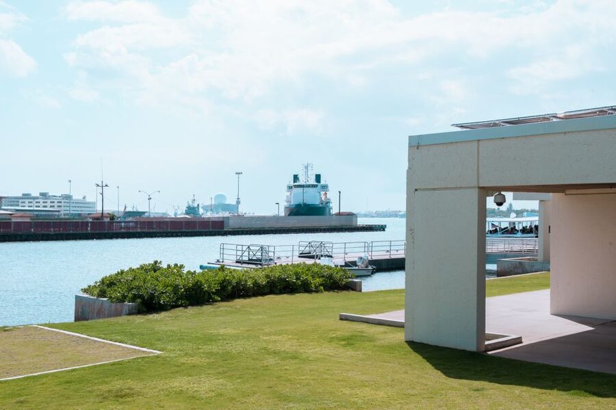 Oahu: Pearl Harbor, USS Arizona, and City Highlights Tour - Comfort and Rules: The No-Bags Policy Is the Real Gotcha