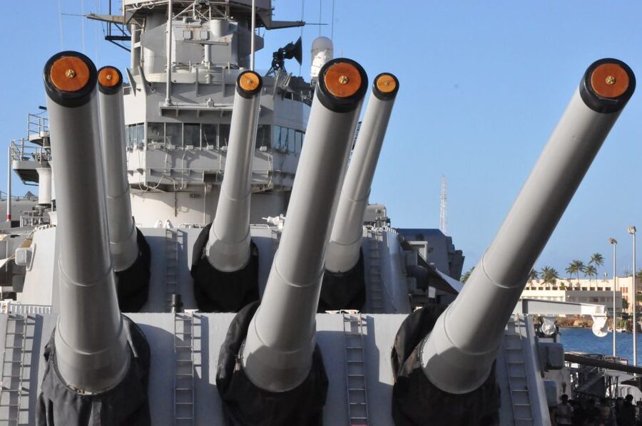 Oahu: Pearl Harbor, USS Arizona, Might Mo, & Honolulu Tour - The Guide Factor: When the Driver Tells the Story