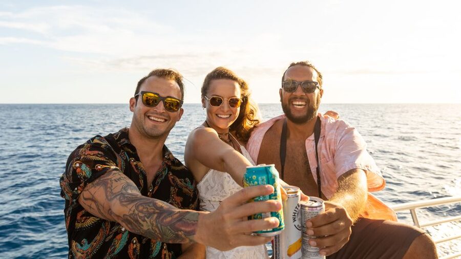 Oahu: Premium Waikiki Sunset Party Cruise with Live DJ - Golden Hour: Diamond Head, Surfers, and Whale-Watching Minutes