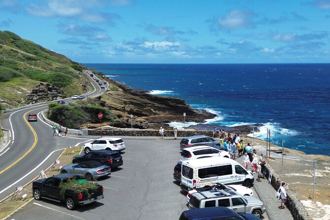 Oahu's Stunning Views: Half-Day Scenic Tour with 7 Lookouts - Gold Coast Kahala and Hawaii Kai: wealth, coastline, and scale