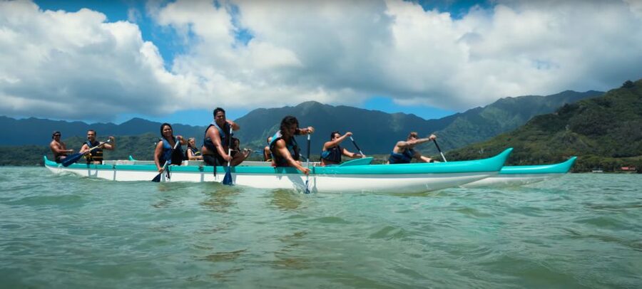 Oahu: Secret Island Beach Adventure and Water Activities - Kayaking and paddleboarding: the best use of your time