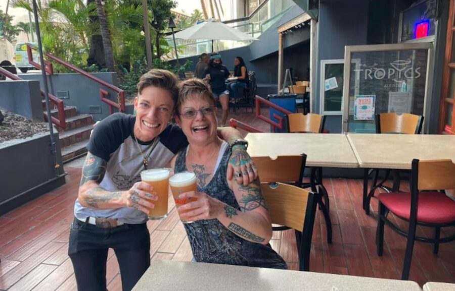 Oahu: Sips & Secrets of Hawaii Pub Crawl - Should you book Sips & Secrets of Hawaii Pub Crawl?