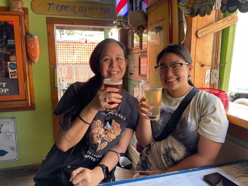 Oahu: Sips & Secrets of Hawaii Pub Crawl - Getting started at Fort DeRussy: the meeting-point tip that saves time