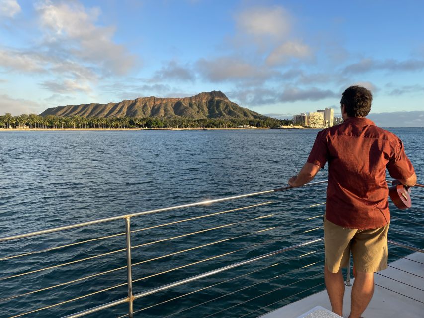 Oahu: Traditional Canoe Sunset Cruise with Dinner - Sailing Waikiki From Kewalo Basin Toward Diamond Head