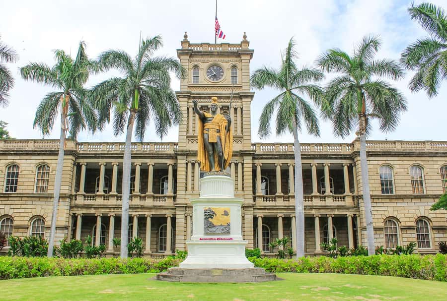 Oahu: USS Arizona Memorial and City Highlights Tour - Should you book this Pearl Harbor and Honolulu highlights tour?