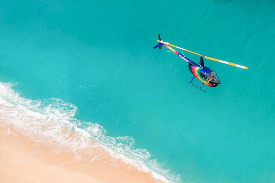 Oahu: Waikiki 20-Minute Doors On / Doors Off Helicopter Tour - Doors On vs. Doors Off: How Your Seat Affects the Experience