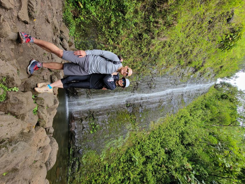 Oahu: Waikiki E-Bike Ride and Manoa Falls Hike - The e-bike ride: getting out of Waikiki without feeling tired