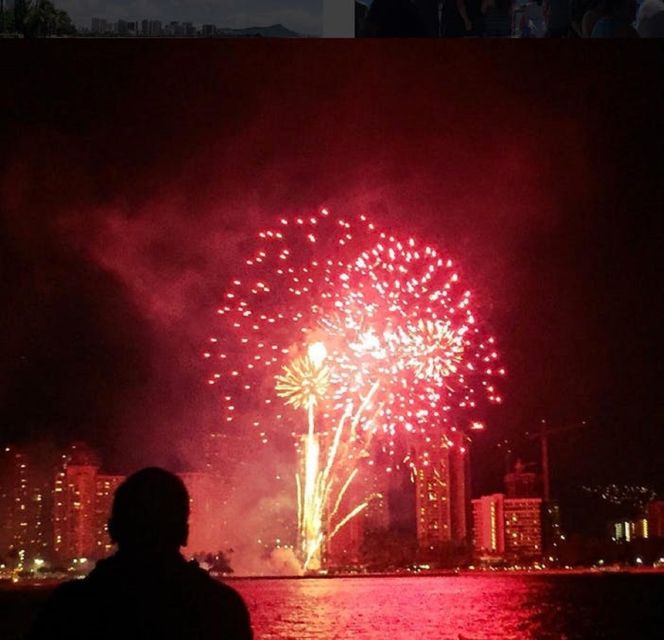 Oahu: Waikiki Friday Night Fireworks Cruise - The 90-Minute Circular Route Around Waikiki Beach