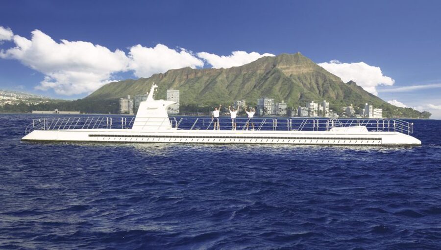 Oahu: Waikiki Submarine Tour - Getting down in a real submarine: comfort, safety, and that ladder