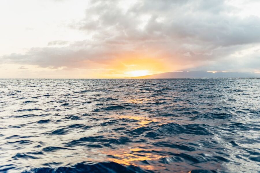 Oahu: Waikiki Sunset Catamaran Cocktail Cruise - Drinks, snacks, and what counts as included