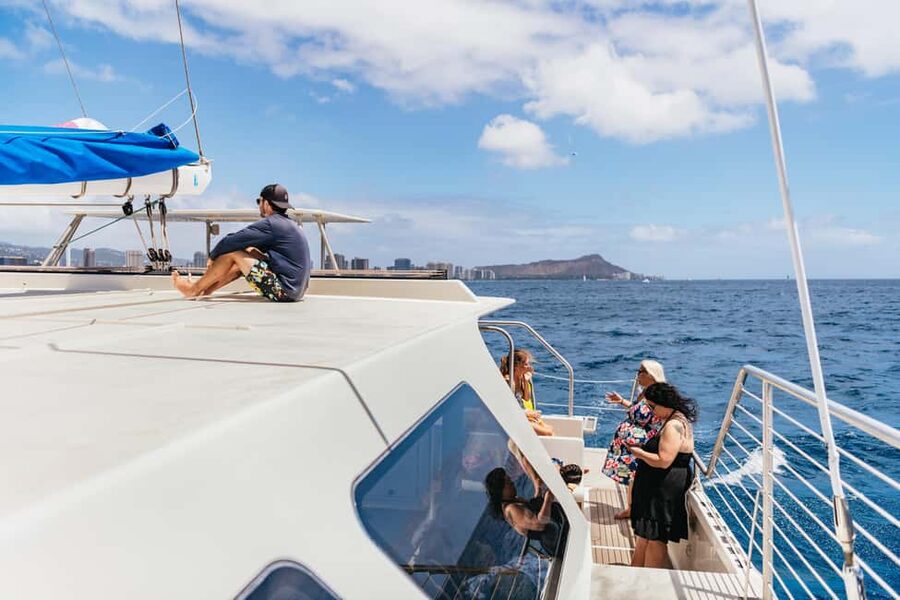 Oahu: Waikiki Turtle Snorkel Sail - Gear, Safety, and Why the Crew Matters