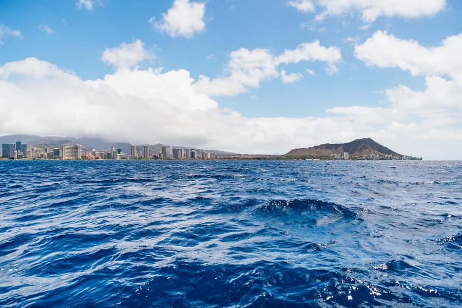 Oahu: Waikiki Turtle Snorkel Sail - The Towels Question: Don’t Forget the One Thing You Might Miss
