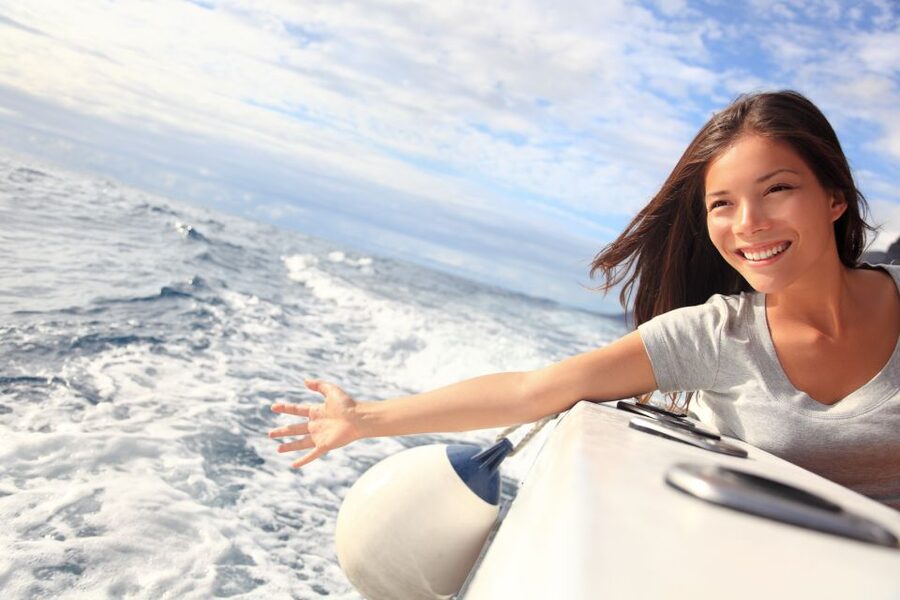 Oahu: West Oahu Sunset Cruise with Cocktails and Appetizers - Who should book—and who might want a different plan