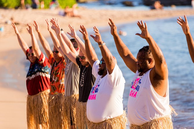 Paradise Cove Luau - Dinner: what the buffet is like and how to handle allergies