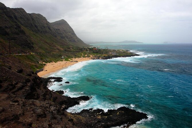 Parasailing on Maunalua Bay- Oahu's off Waikiki Playground - Where it starts: check-in at 377 Keahole St, then you’re on island time