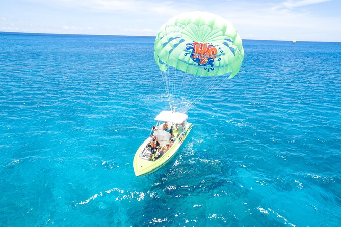 Parasailing on Maunalua Bay- Oahu's off Waikiki Playground - The most important thing: safety briefing and a real professional guide