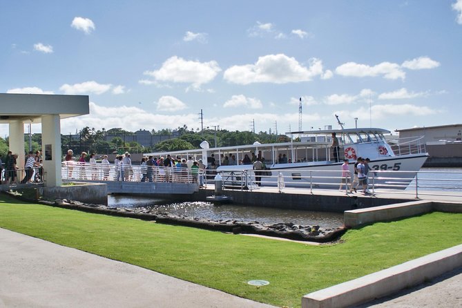 Pearl Harbor Official Deluxe Multimedia and VR Tour Combo - Crowds, Timing, and the Stuff You Cannot Fix Once You Are There