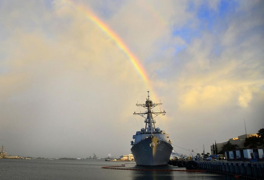 Pearl Harbor: USS Arizona Memorial & Battleship Missouri - Waikiki Pickup That Makes the Day Easy