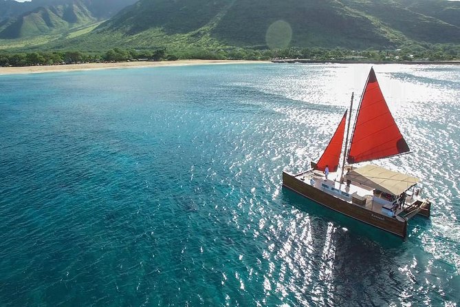 Polynesian Canoe Day Sail - Why this Waikiki canoe sail feels more Hawaiian than “just another cruise”