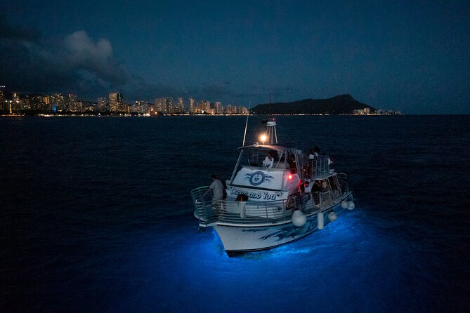 Premier Waikiki Sunset Party Cruise with Live DJ and Full Bar - Value Check: Is $72 a Smart Spend?