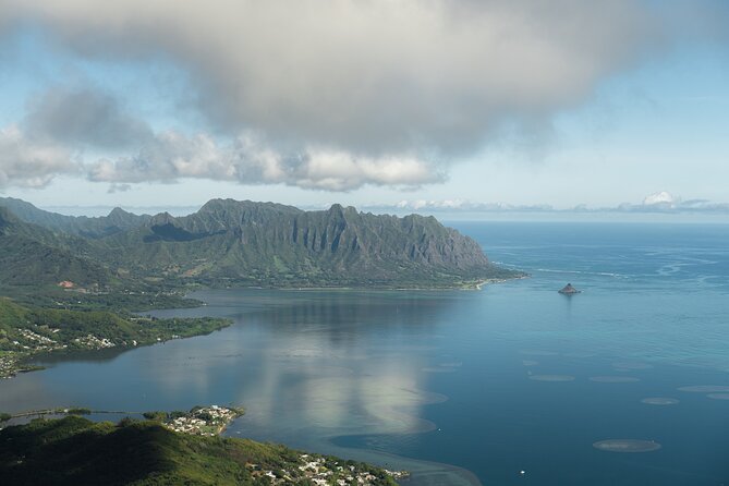 Private 60 Minutes Helicopter Tour in Honolulu - The aerial route over Waikiki and Diamond Head: beaches, harbors, and the city’s edge