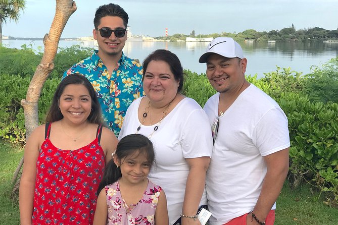 Private Oahu Pearl Harbor and Island Sightseeing Combination Tour - Optional Pearl Harbor power-ups: Missouri, Aviation Museum, and USS Bowfin