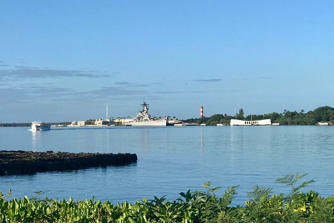 Private Oahu Pearl Harbor and Island Sightseeing Combination Tour - The volcanic tuff cone photo stop and scenic viewpoints