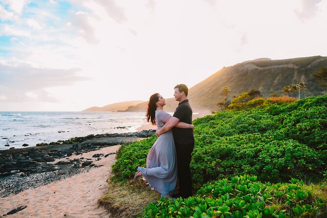 Private Professional Vacation Photoshoot in Honolulu - Why a Private Honolulu Shoot Beats Random Selfies
