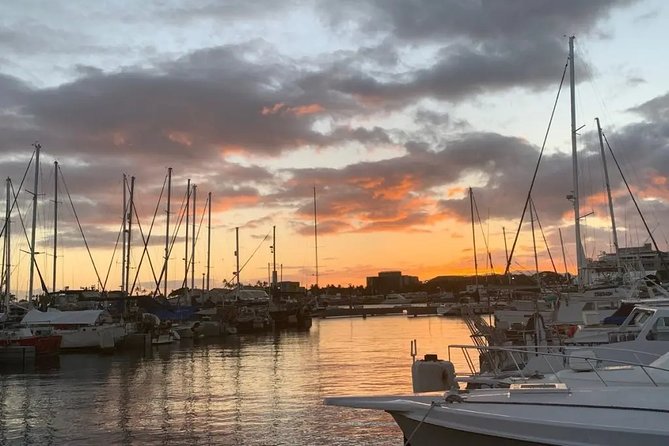 Private Sunset Boat Cruise in Waikiki Honolulu - Price and value: when $275 per person makes sense