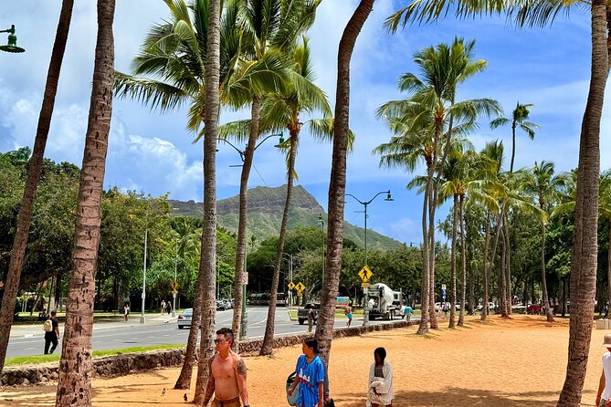Private Walking Food Tour in Honolulu With Secret Food Tours - Stop 4: The Royal Hawaiian Resort and the strange, old-school allure