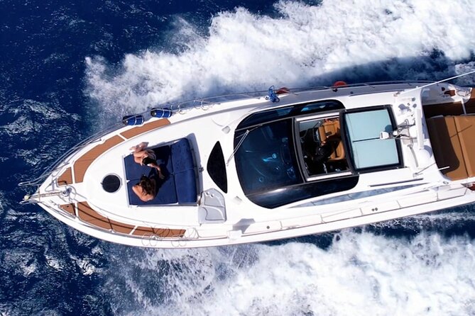 Private Yacht Charter - Waikiki on Your Own Boat: What Makes It Feel Private
