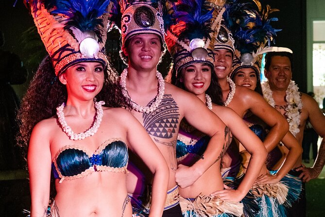 Queens Waikiki Luau with Dinner Buffet and Cultural Activities - The show itself: dancers, MC humor, and the fire knife moment