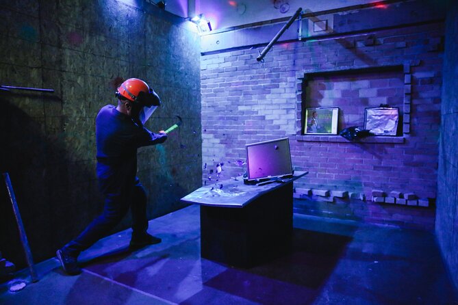 Rage Room Experience in Hawaii - Music, Light Sync, and the Photosensitive Switch