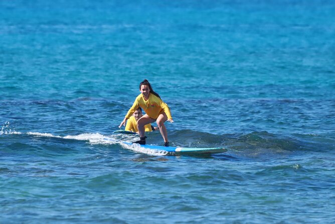 Semi-Private Surfing Lesson in Waikiki, Oahu - Your 2-Hour Surf Lesson: Coaching That Adapts to You
