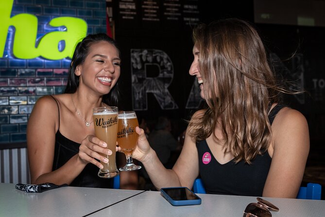 Sips & Secrets of Hawaii Pub Crawl - What the Best Guides Do (Adam, Kelly, Maggie, Mark)