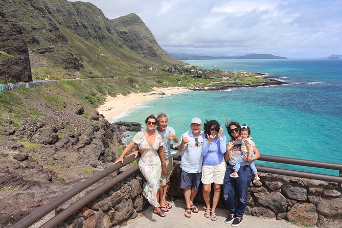 Stunning Views of Oahu! Half-Day to North shore on a Scenic Tour - Green World Coffee Farms: Arabica Trees, Samples, and Souvenir Shopping
