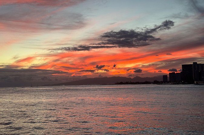 Sunset sail Aboard Manakai Catamaran - Who This Sail Suits Best