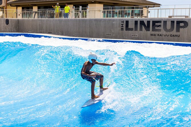 Surf Activity on the Wai Kai Wave in Ewa Beach - The 1-hour session flow: video coaching to your first rides
