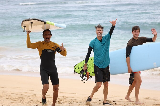 Surf Lesson in Haleiwa - Private, Semi-Private, or Group: Choosing the Right Coaching Intensity